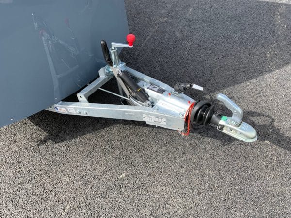 FOURGON LIDER 42930 – 230 x 135 x 157 cm – 750 kg Freiné