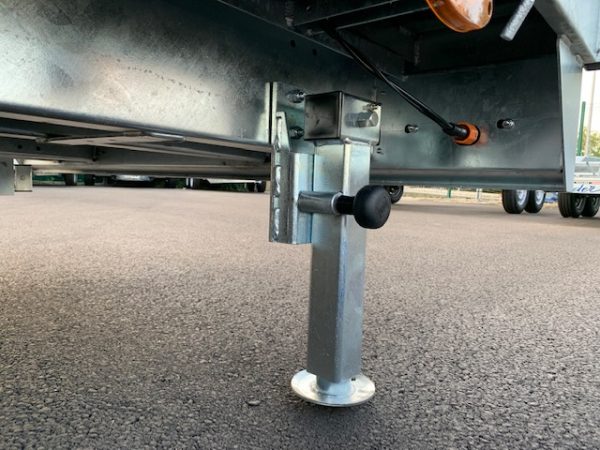 Plateau multi SARIS HEAVY DUTY – PTAC 3500 kg – Rampes + Treuil inclus