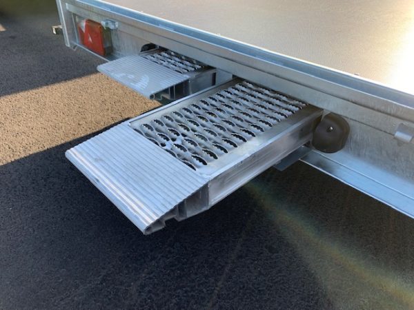 Plateau SARIS Multi Transporter – 406 x 204 cm – PTAC 2700 kg