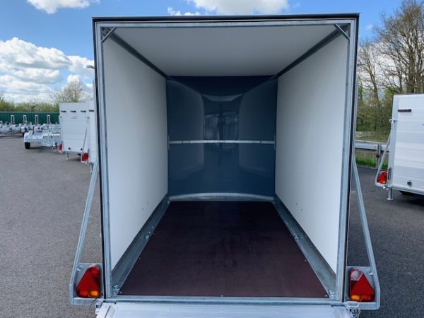 FOURGON LIDER 42960 – 260 x 155 x 177 cm – 1350 kg Freiné