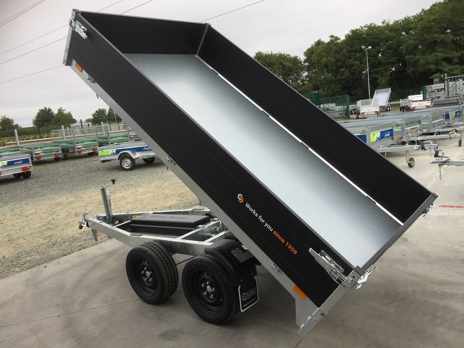 BENNE SARIS K1 276 150 2000 2 – Electrique – PTAC 2000 kg