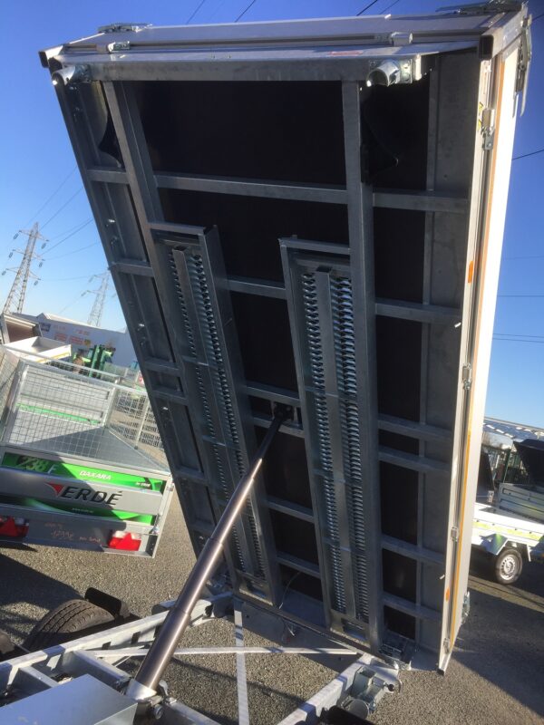 TRIBENNE EDUARD – Electrique+Manuelle de secours – Rampes + Béquilles INCLUS