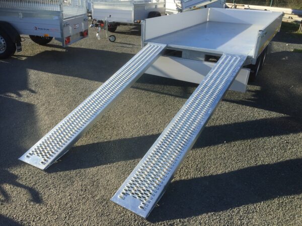 TRIBENNE EDUARD – Electrique+Manuelle de secours – Rampes + Béquilles INCLUS